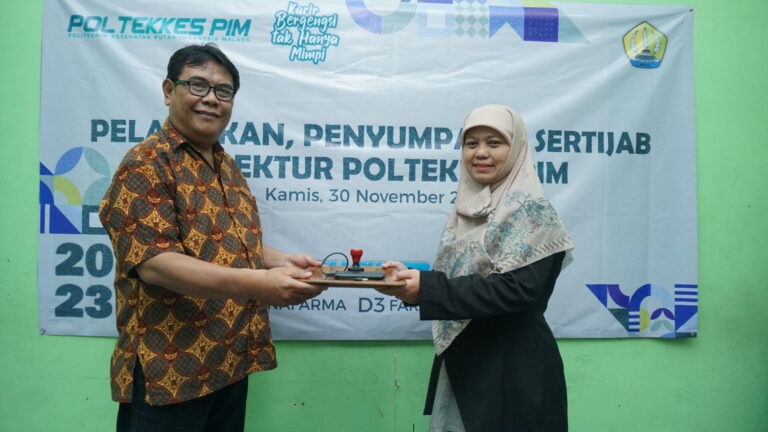 Serah Terima Jabatan Direktur Poltekkes