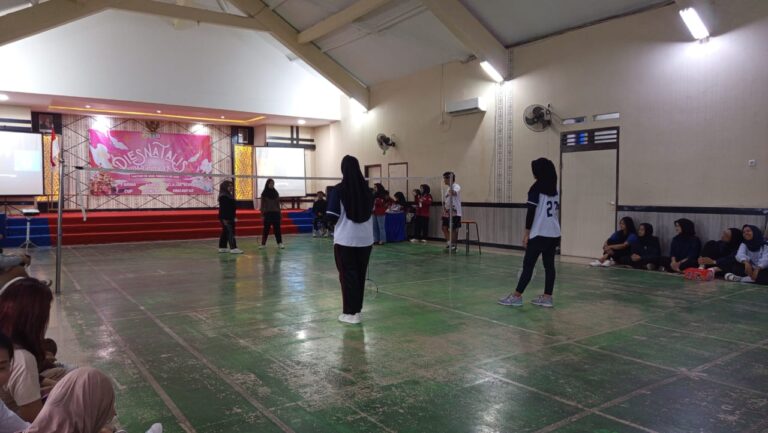 Himadfar tumbuhkan semangat sportivitas dan kekompakan diFarmacup 2025